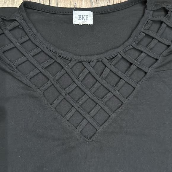 BKE top - Picture 2 of 2